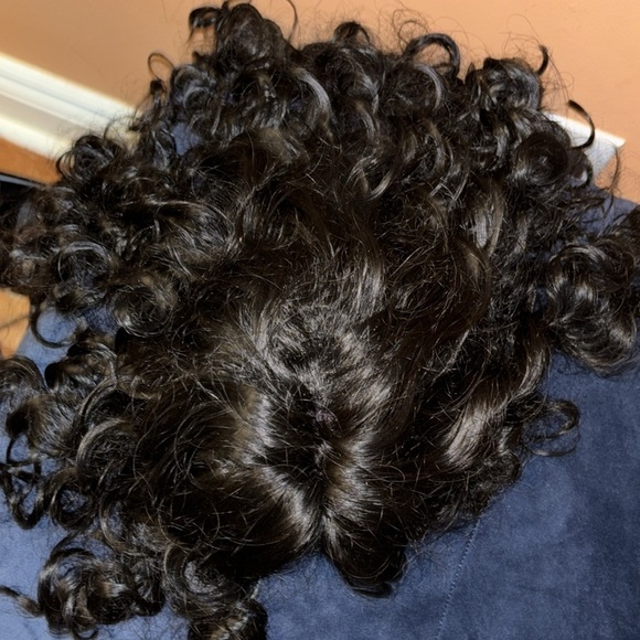 Vintage style silky soft synthetic curly hair wig - Picture 9 of 9